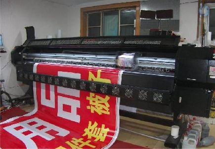 阆中喷绘广告分辨率是多少？